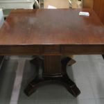 432 1402 DROP-LEAF TABLE